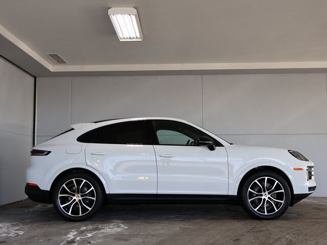 2024 Porsche Cayenne Coupe Merriam KS