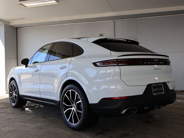2024 Porsche Cayenne Coupe Merriam KS