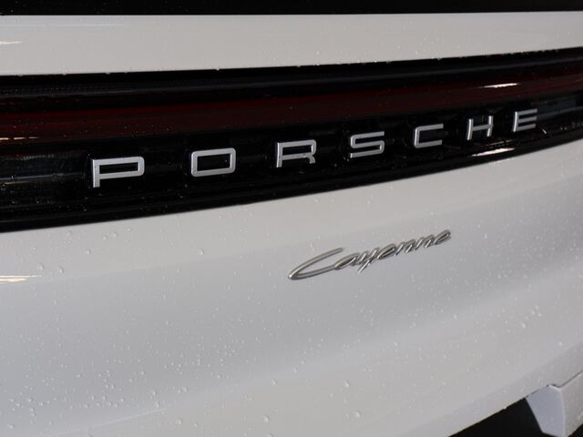 2024 Porsche Cayenne Coupe Merriam KS