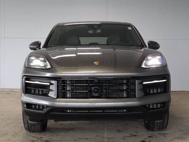 2024 Porsche Cayenne  Merriam KS