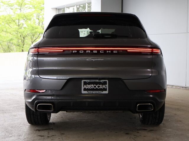 2024 Porsche Cayenne  Merriam KS