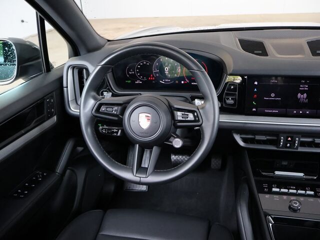 2024 Porsche Cayenne  Merriam KS