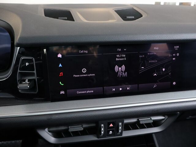 2024 Porsche Cayenne  Merriam KS