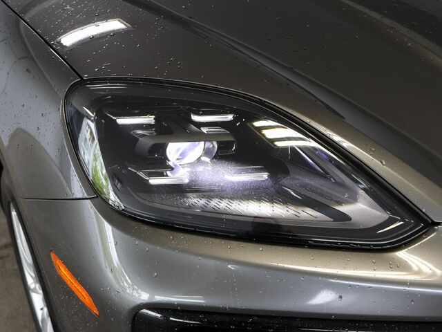 2024 Porsche Cayenne  Merriam KS