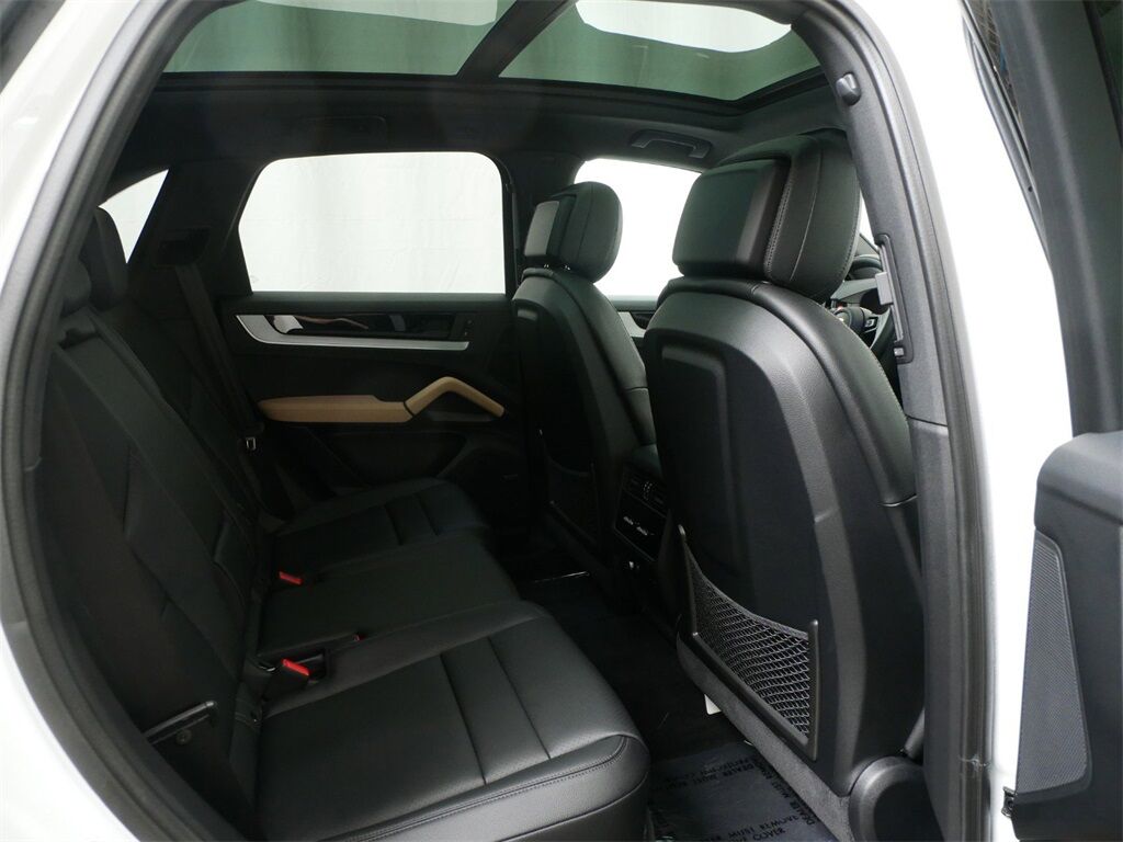 2024 Porsche Cayenne Oak Ridge TN