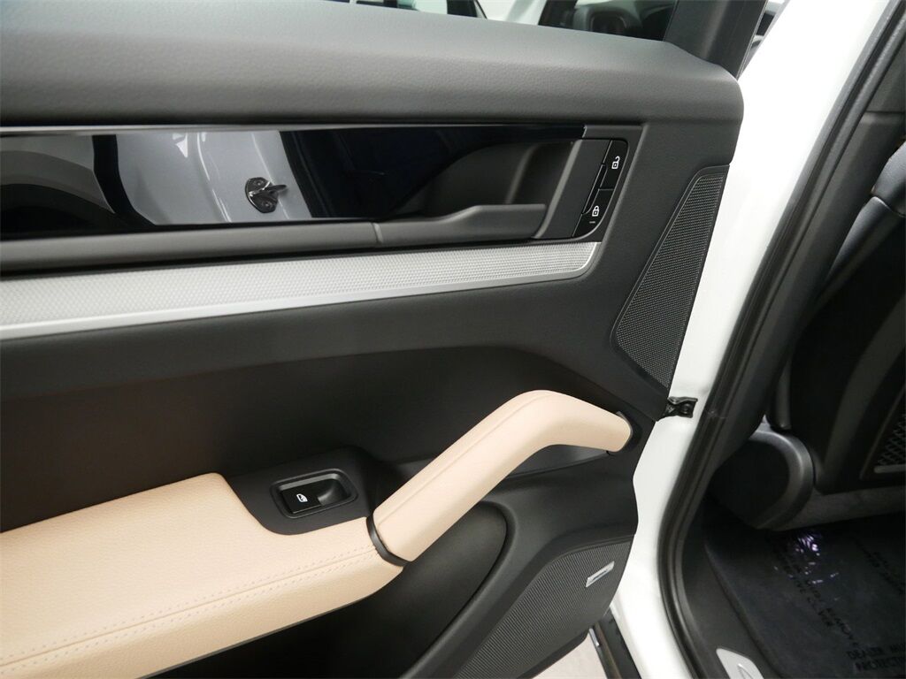 2024 Porsche Cayenne Oak Ridge TN