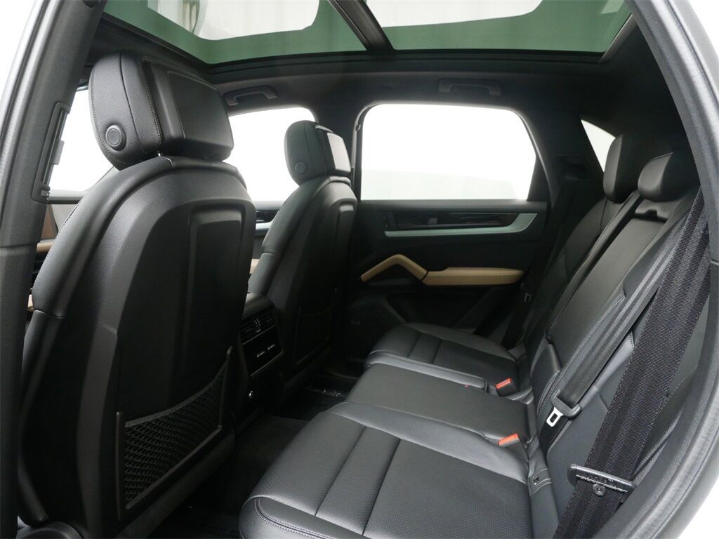 2024 Porsche Cayenne Oak Ridge TN