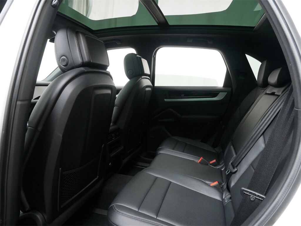 2024 Porsche Cayenne Oak Ridge TN