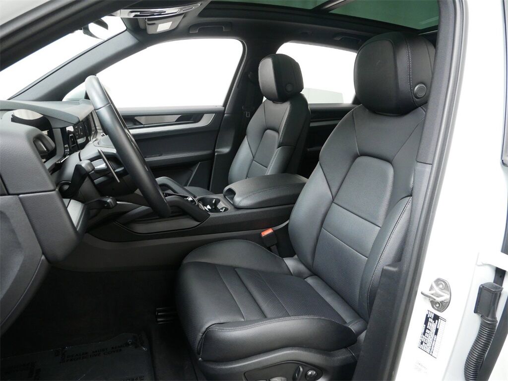 2024 Porsche Cayenne Oak Ridge TN