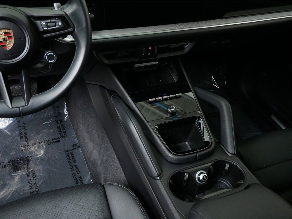 2024 Porsche Cayenne Oak Ridge TN