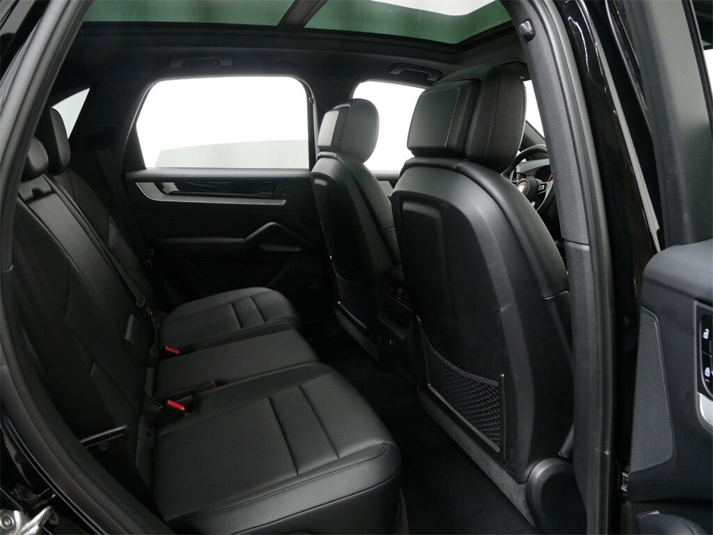 2024 Porsche Cayenne Oak Ridge TN