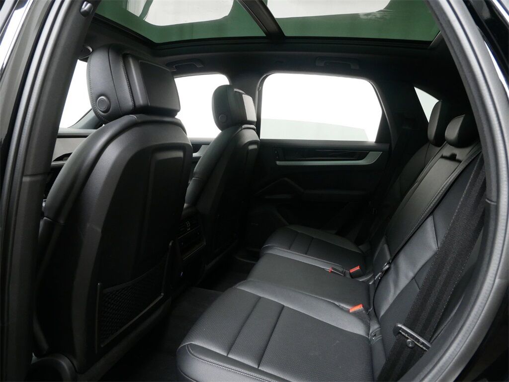 2024 Porsche Cayenne Oak Ridge TN