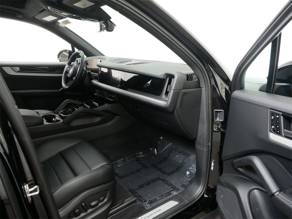 2024 Porsche Cayenne Oak Ridge TN
