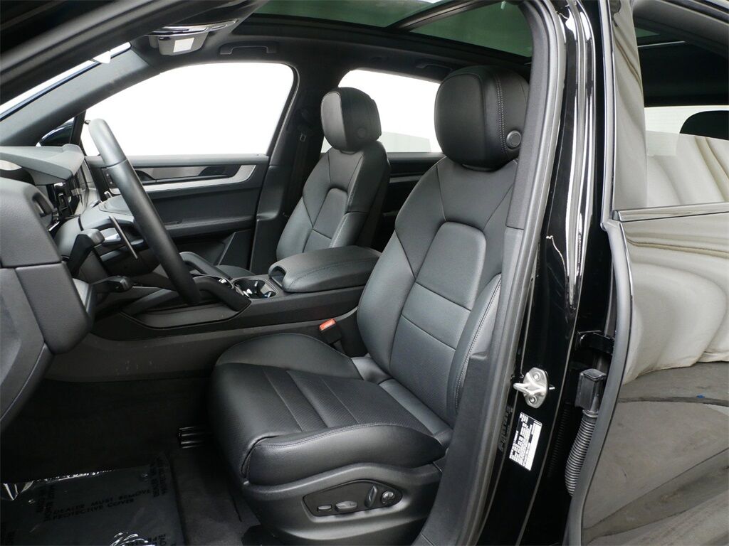 2024 Porsche Cayenne Oak Ridge TN