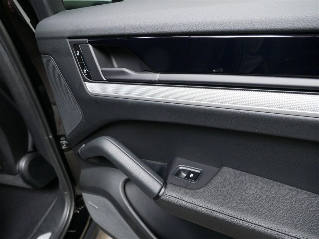 2024 Porsche Cayenne Oak Ridge TN