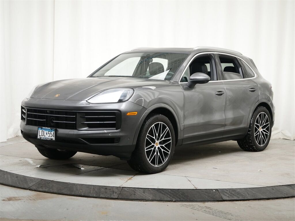 2024 Porsche Cayenne