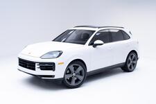 2024 Porsche Cayenne 