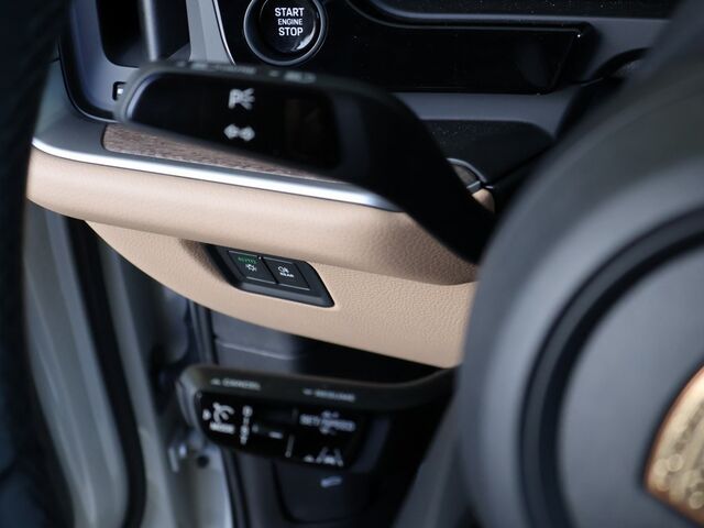 2024 Porsche Cayenne S Merriam KS