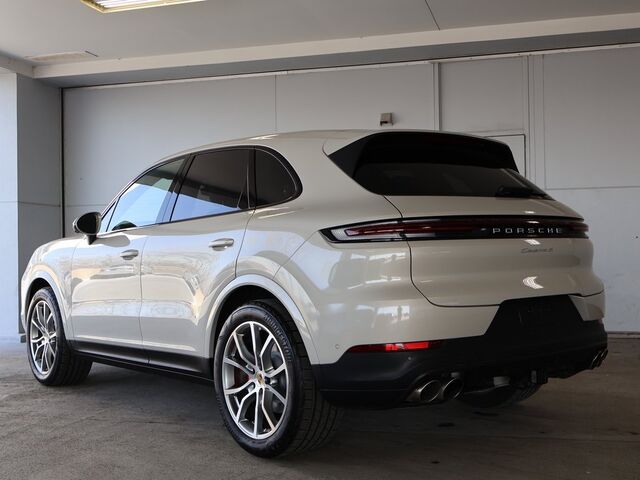 2024 Porsche Cayenne S Merriam KS