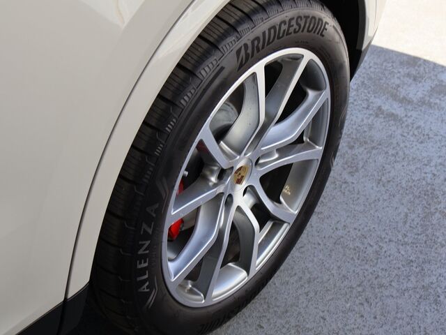 2024 Porsche Cayenne S Merriam KS