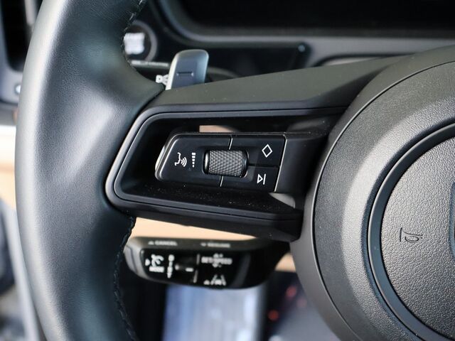 2024 Porsche Cayenne S Merriam KS