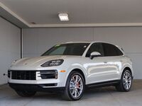2024 Porsche Cayenne S