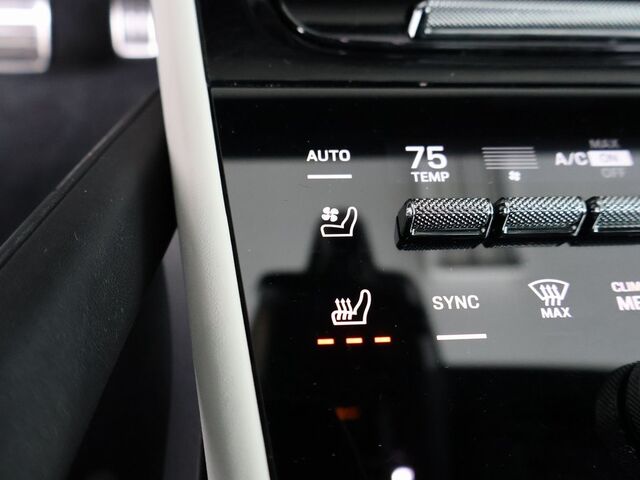 2024 Porsche Cayenne S Merriam KS