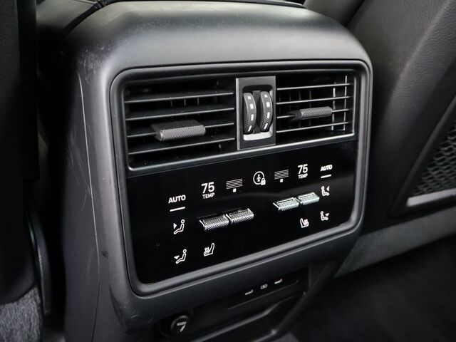 2024 Porsche Cayenne S Merriam KS
