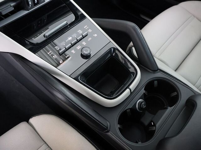 2024 Porsche Cayenne S Merriam KS
