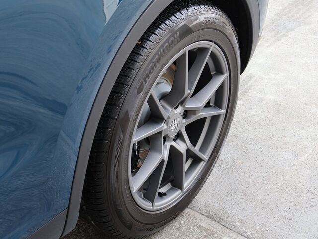 2024 Porsche Cayenne S Merriam KS