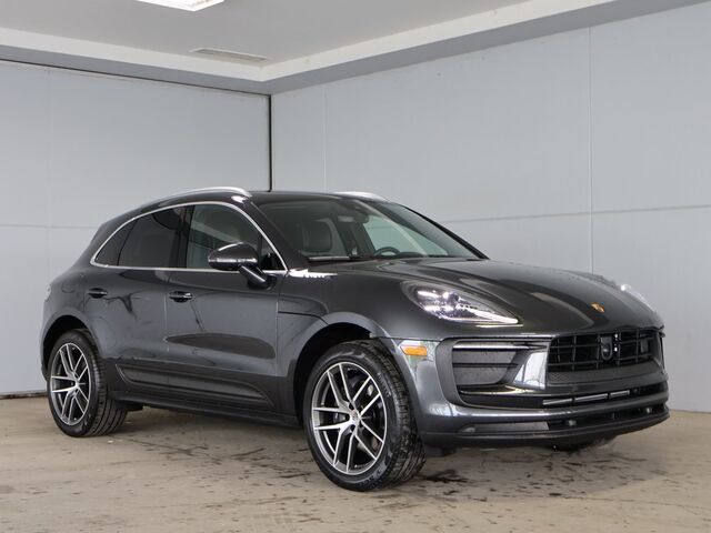 2024 Porsche Macan  Merriam KS
