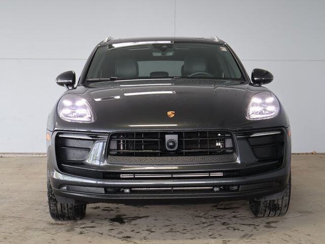 2024 Porsche Macan  Merriam KS