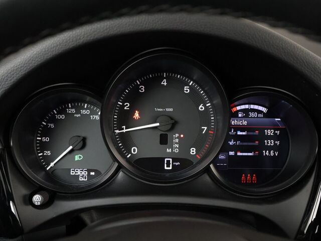 2024 Porsche Macan  Merriam KS
