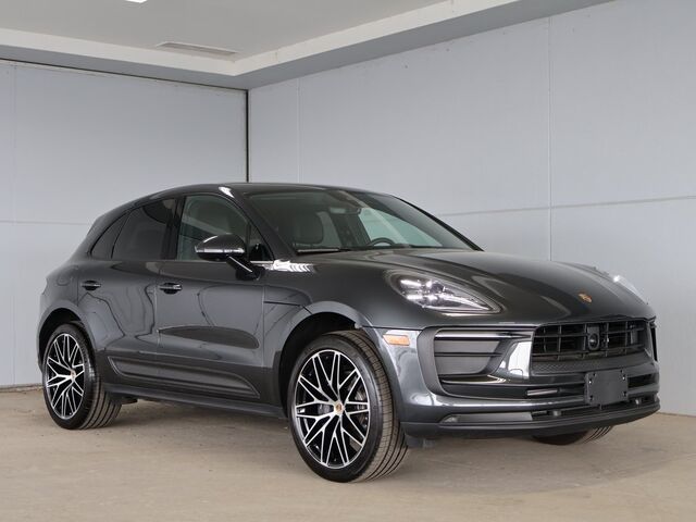 2024 Porsche Macan  Merriam KS
