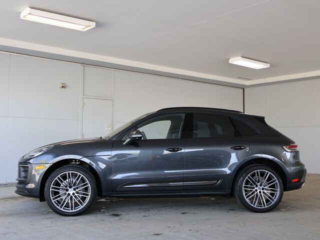 2024 Porsche Macan  Merriam KS