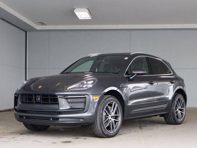 2024 Porsche Macan  Merriam KS