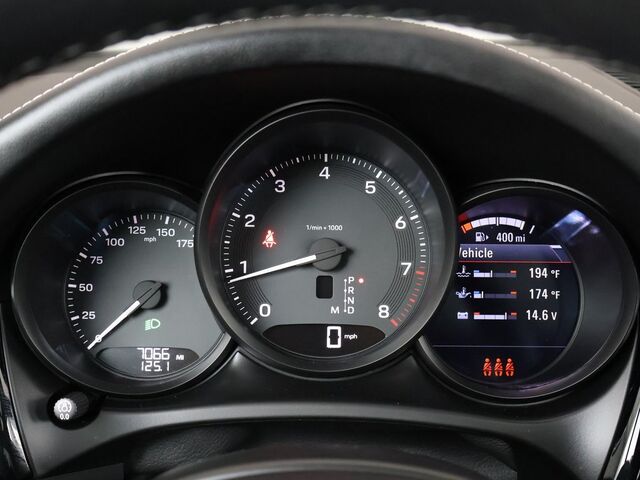 2024 Porsche Macan  Merriam KS