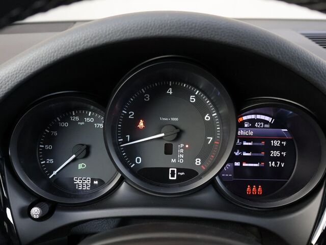 2024 Porsche Macan  Merriam KS