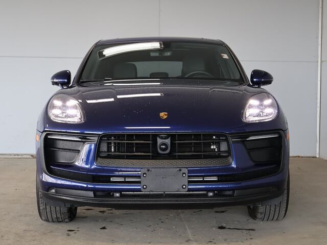 2024 Porsche Macan  Merriam KS