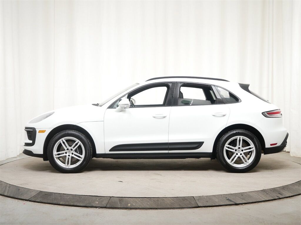 2024 Porsche Macan Oak Ridge TN