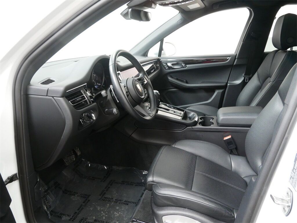 2024 Porsche Macan Oak Ridge TN