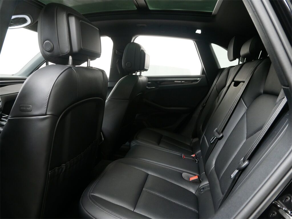 2024 Porsche Macan Oak Ridge TN