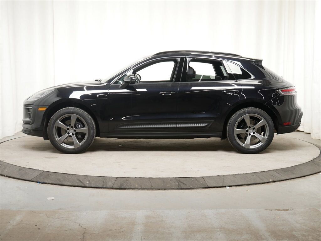 2024 Porsche Macan Oak Ridge TN