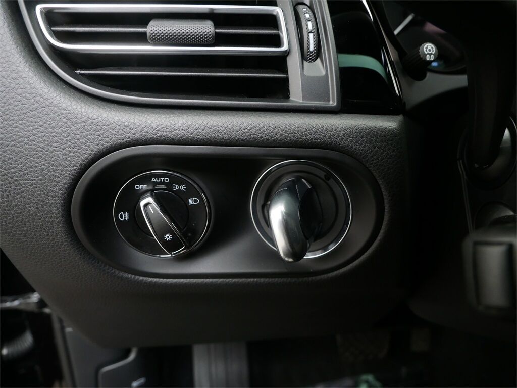 2024 Porsche Macan Oak Ridge TN