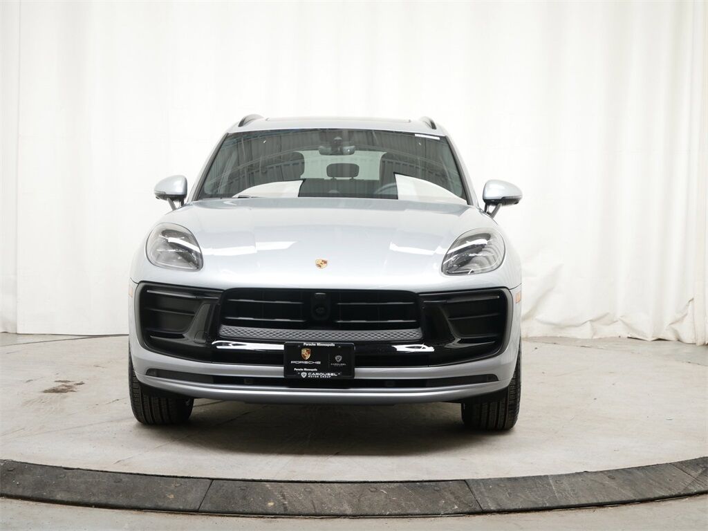 2024 Porsche Macan Oak Ridge TN
