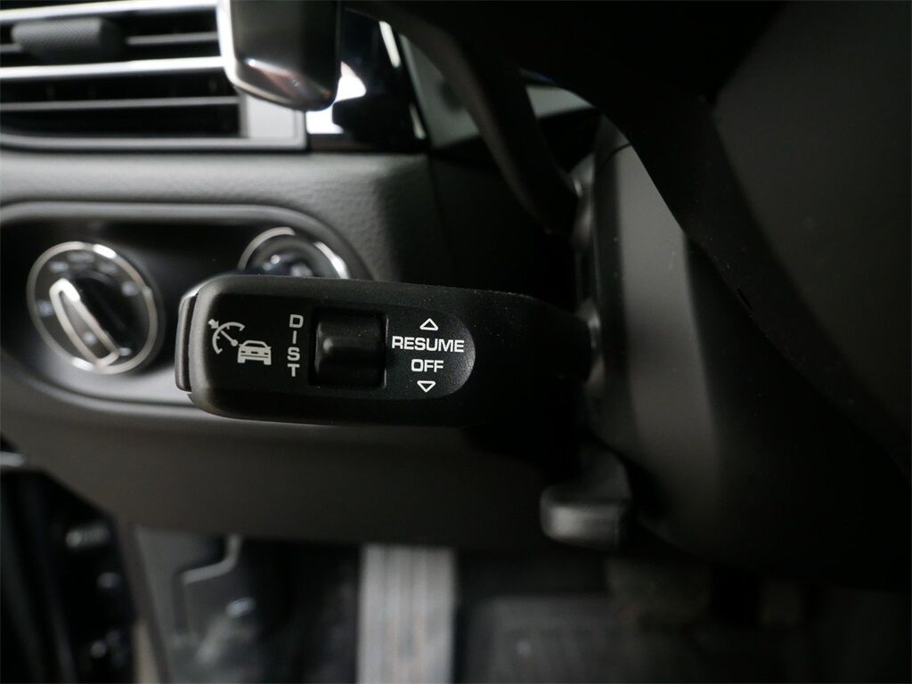 2024 Porsche Macan Oak Ridge TN