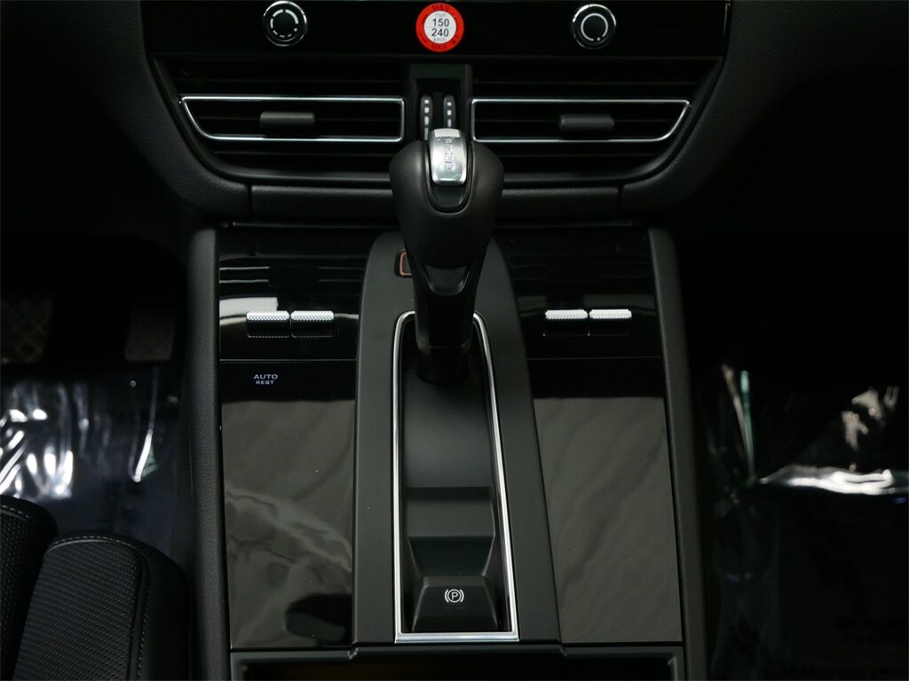 2024 Porsche Macan Oak Ridge TN