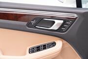 2024 Porsche Macan  Pompano Beach FL
