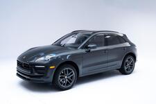 2024 Porsche Macan 