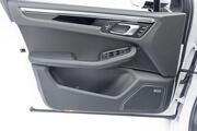 2024 Porsche Macan  Pompano Beach FL